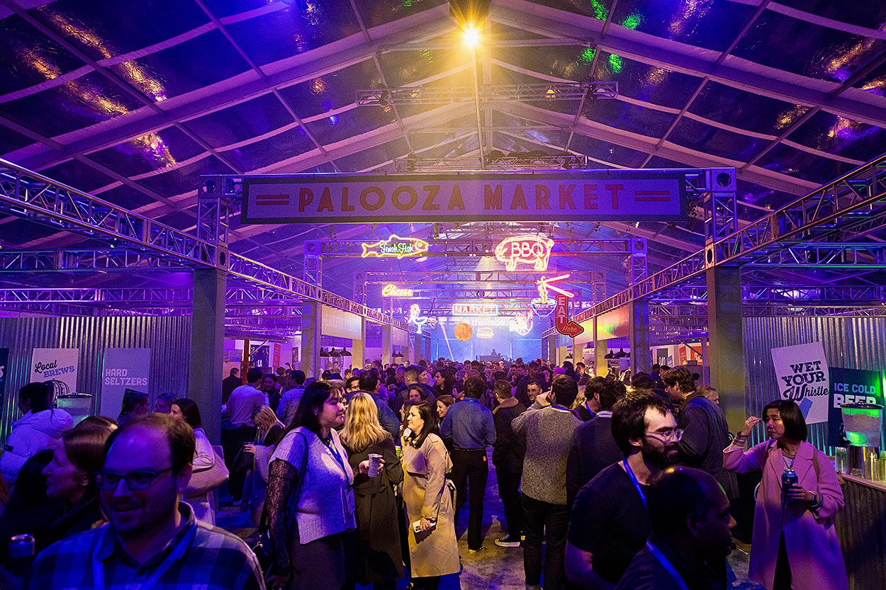 busy event space immersive space