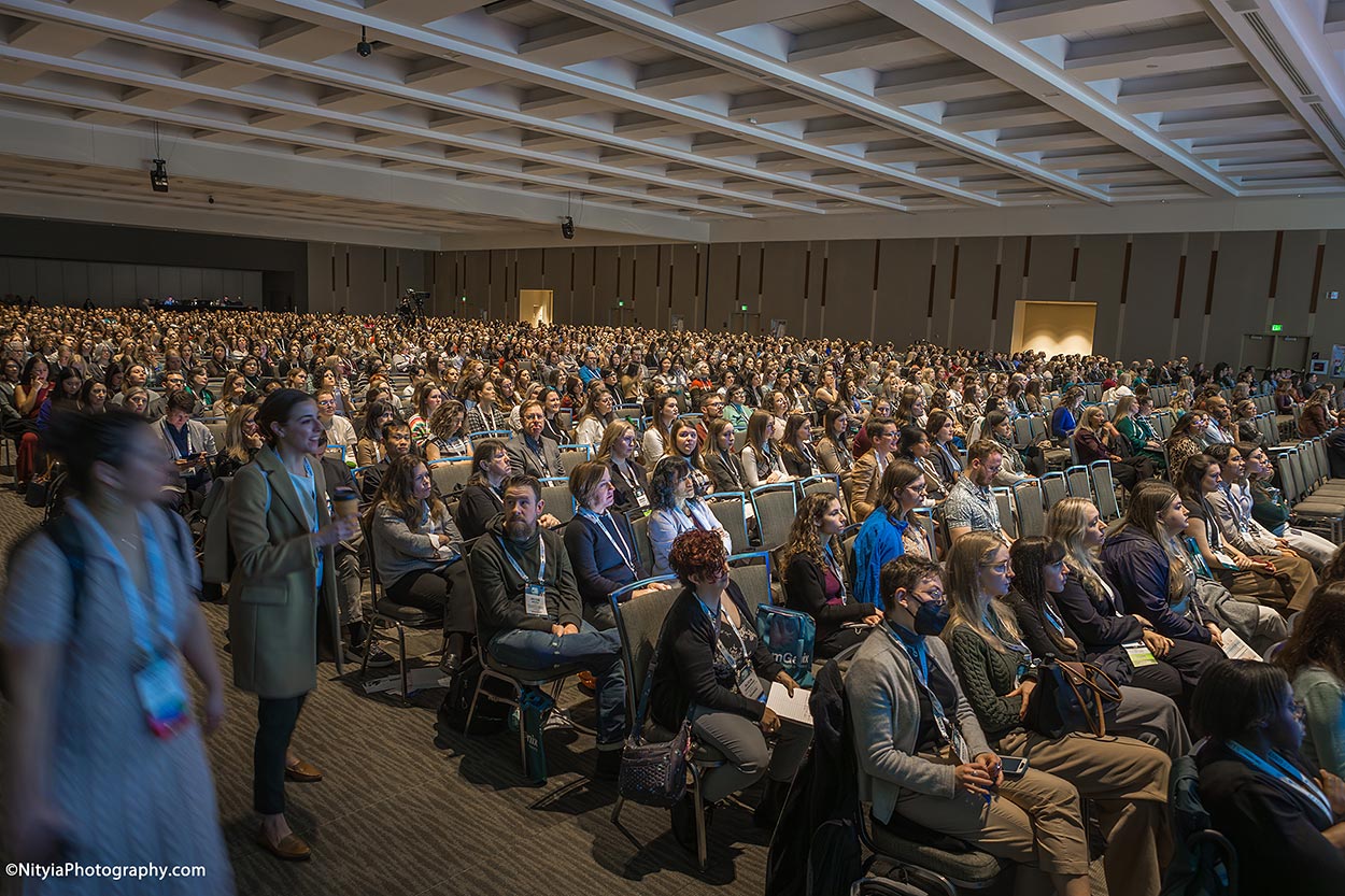 Over 2,000 attendees in ballroom at Seattle Convention Center